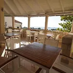 Vista 3*