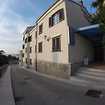 Vista 3*