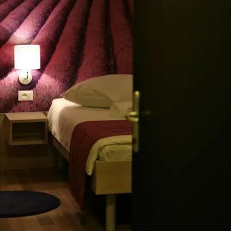 Vista Hotel